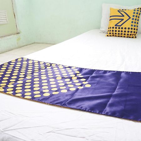 Spot On 93611 Kost Pak Suyatno Syariah 2 Hotel Ponorogo Exterior foto