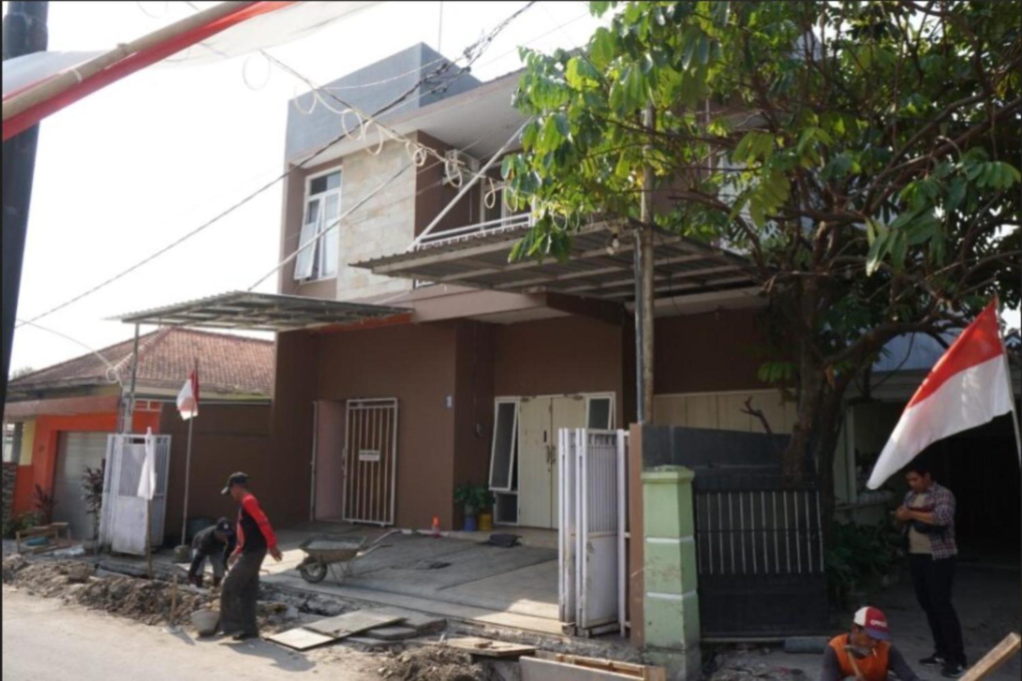 Spot On 93611 Kost Pak Suyatno Syariah 2 Hotel Ponorogo Exterior foto