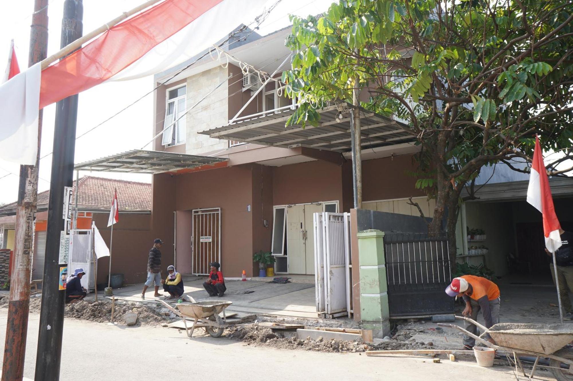 Spot On 93611 Kost Pak Suyatno Syariah 2 Hotel Ponorogo Exterior foto