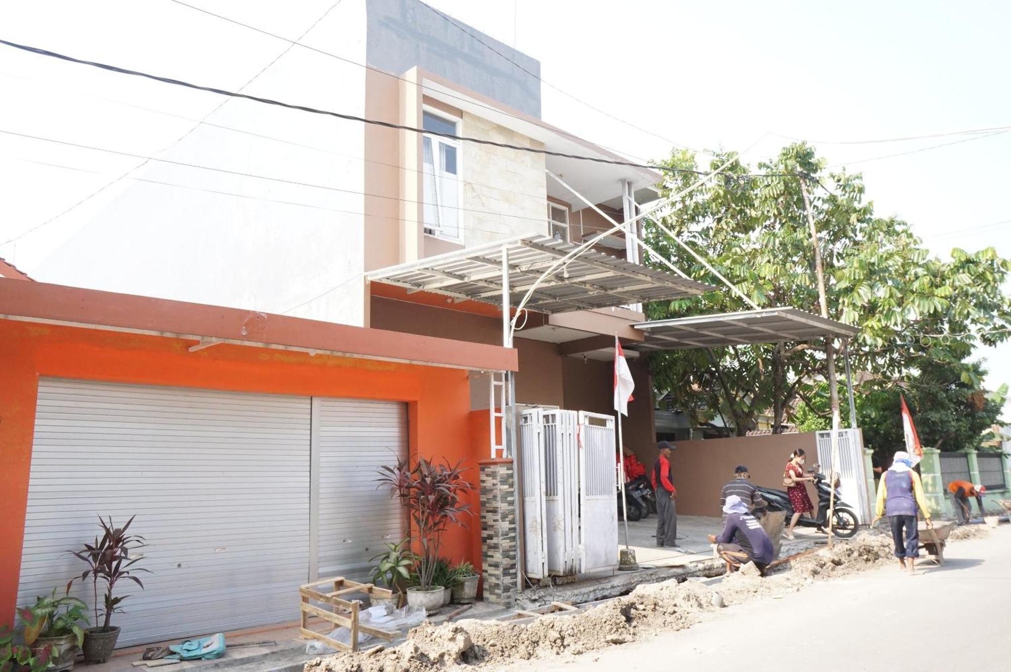 Spot On 93611 Kost Pak Suyatno Syariah 2 Hotel Ponorogo Exterior foto