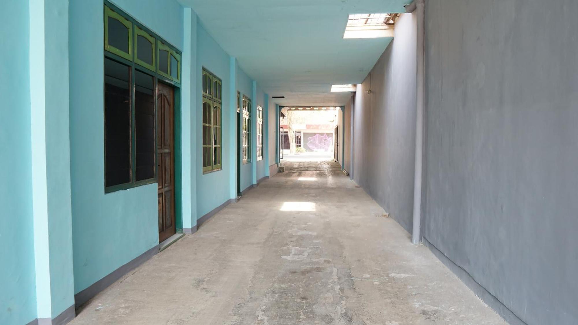 Spot On 93611 Kost Pak Suyatno Syariah 2 Hotel Ponorogo Exterior foto